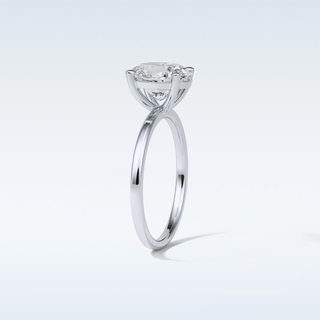 1.91 CT Solitaire Engagement Ring Featuring Oval Moissanite