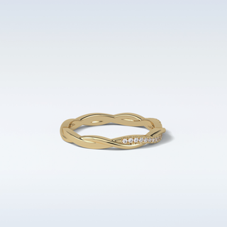 0.16 TCW Twisted Wedding Band Featuring Round Moissanite