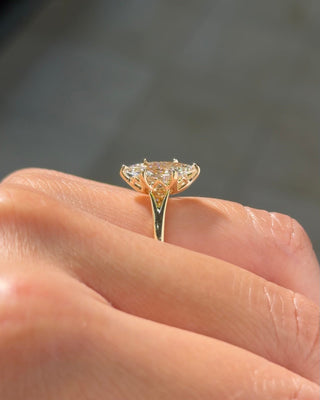Emerald Pave Engagement Ring – 1 CT Lab Grown Diamond