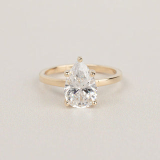 Emerald Pave Engagement Ring – 1 CT Lab Grown Diamond