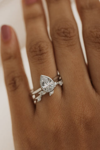Emerald Pave Engagement Ring – 1 CT Lab Grown Diamond