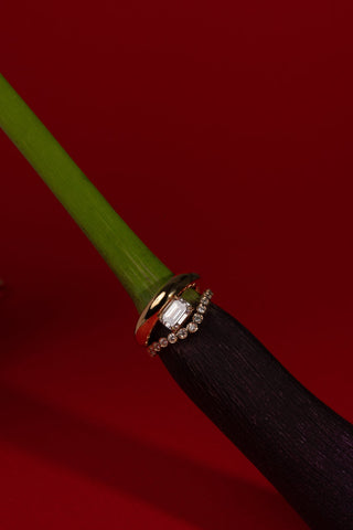 Emerald Pave Engagement Ring – 1 CT Lab Grown Diamond