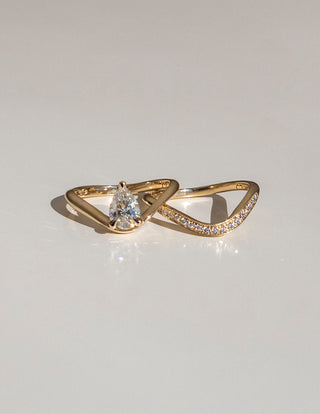 1 CT Pear Cut Curved Lab Grown Bridal Ring Set with Wave Stacking Band