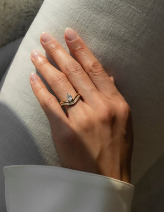 1 CT Pear Cut Curved Lab Grown Bridal Ring Set with Wave Stacking Band
