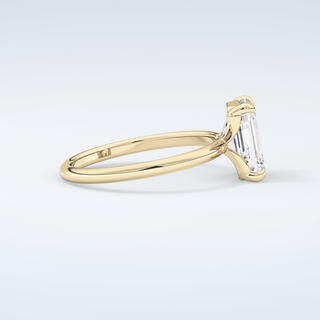 2.0 CT Emerald Cut Solitaire Moissanite Engagement Ring 4