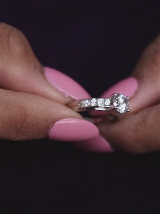 1 TCW Round Cut Floral Style Moissanite Earrings 3