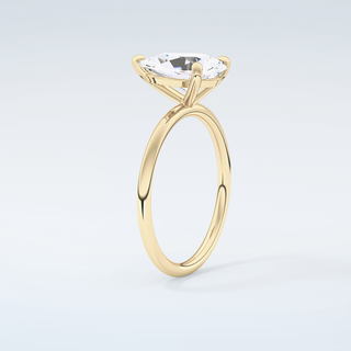 2.0 CT Pear Cut Solitaire Moissanite Engagement Ring 6
