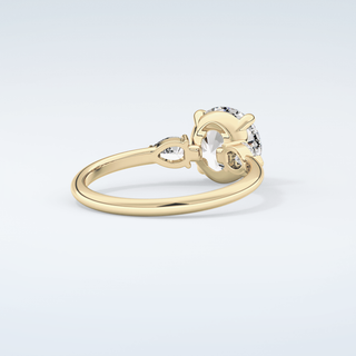 2.0 CT Round Cut Three Stone Moissanite Engagement Ring 3