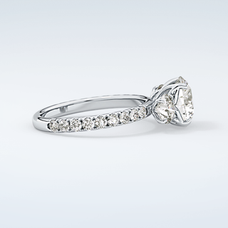 1.5 CT Round Cut Three Stone Moissanite Engagement Ring 16