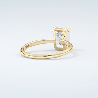 2.0 CT Emerald Cut Solitaire Moissanite Engagement Ring 3