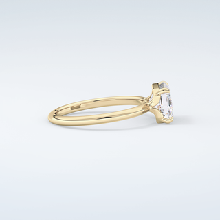 2.0 CT Emerald Cut Solitaire Moissanite Engagement Ring 4