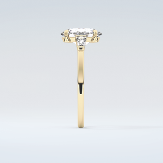 2.0 CT Oval Cut Three Stone Moissanite Engagement Ring 5