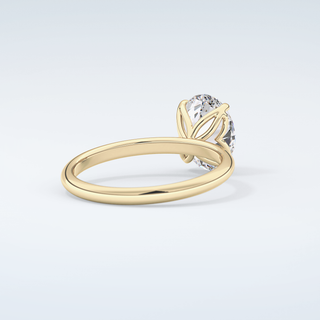 1.5 CT Oval Cut Solitaire Moissanite Engagement Ring 3