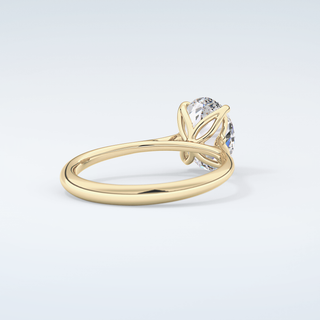 1.5 CT Oval Cut Solitaire Style Moissanite Engagement Ring 3