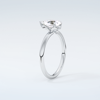 2.0 CT Pear Cut Solitaire Moissanite Engagement Ring 18