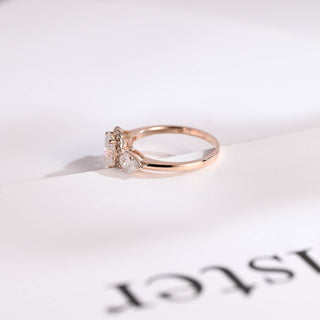 Stunning 1.0 - 2.0 CT Oval Moissanite Engagement Ring with Three Stone & Halo Design 8