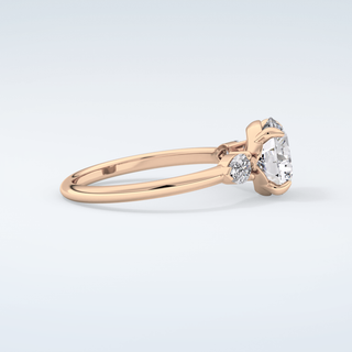 2.0 CT Round Cut Three Stone Moissanite Engagement Ring 10