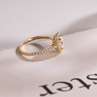 Stunning 1.0 - 2.0 CT Oval Moissanite Engagement Ring with Pave & Halo Design 9