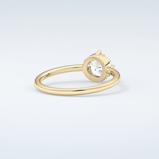 1.0 CT Round Cut Solitaire Moissanite Engagement Ring 3