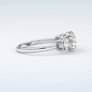 2.0 CT Round Cut Three Stone Moissanite Engagement Ring 16