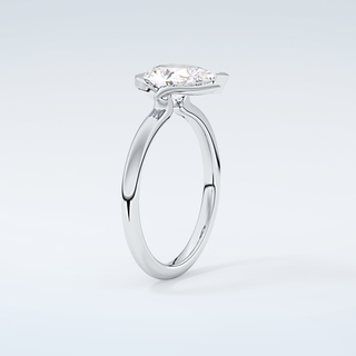 2.0 CT Pear Cut Half Bezel Moissanite Engagement Ring 18