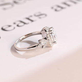 Stunning 1.0 - 2.0 CT Oval Moissanite Engagement Ring with Cluster Design 7