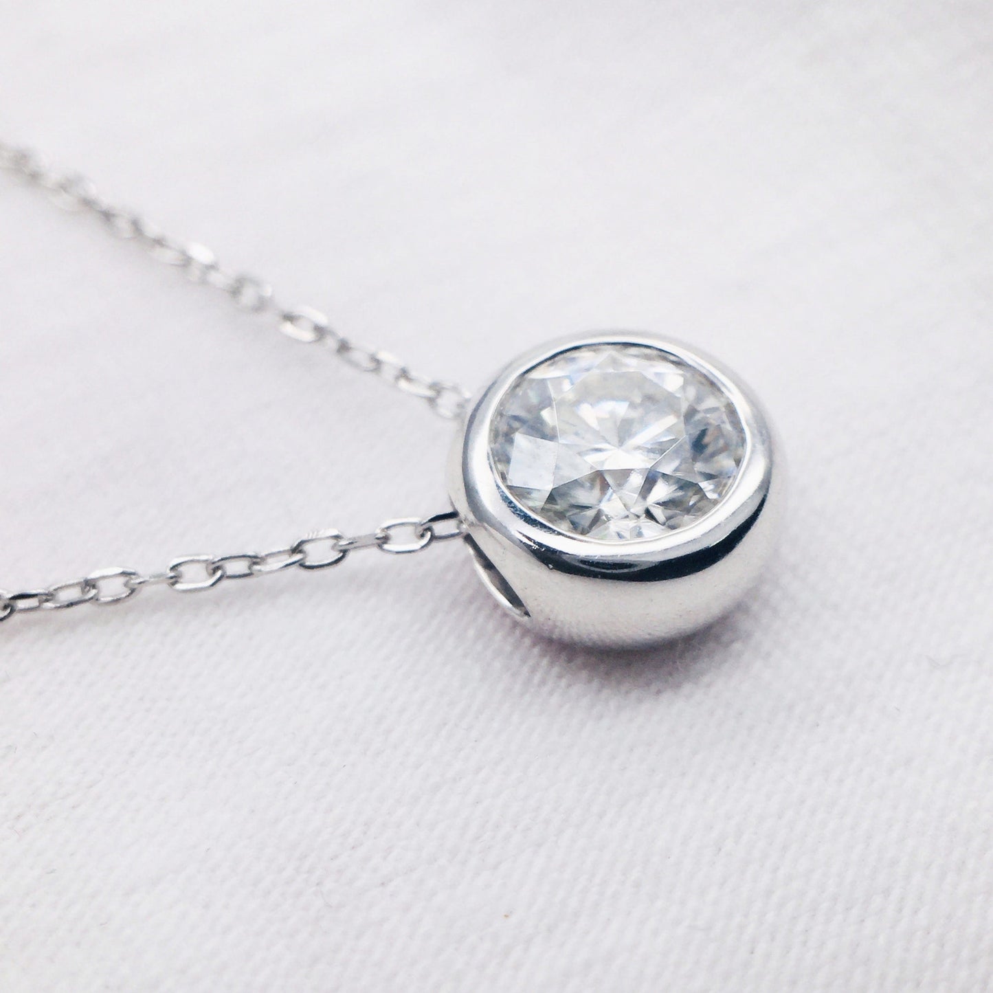 3.0 CT Round Bezel Moissanite Necklace