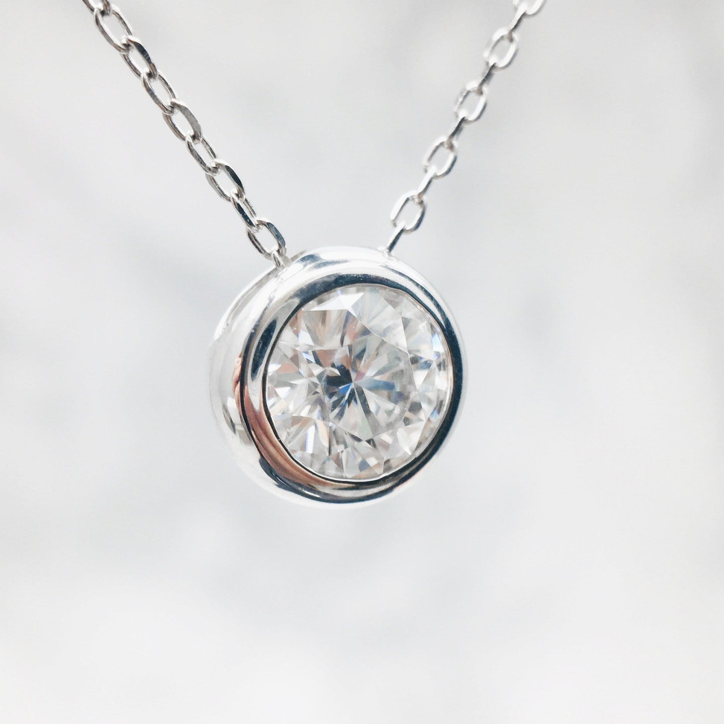 3.0 CT Round Bezel Moissanite Necklace