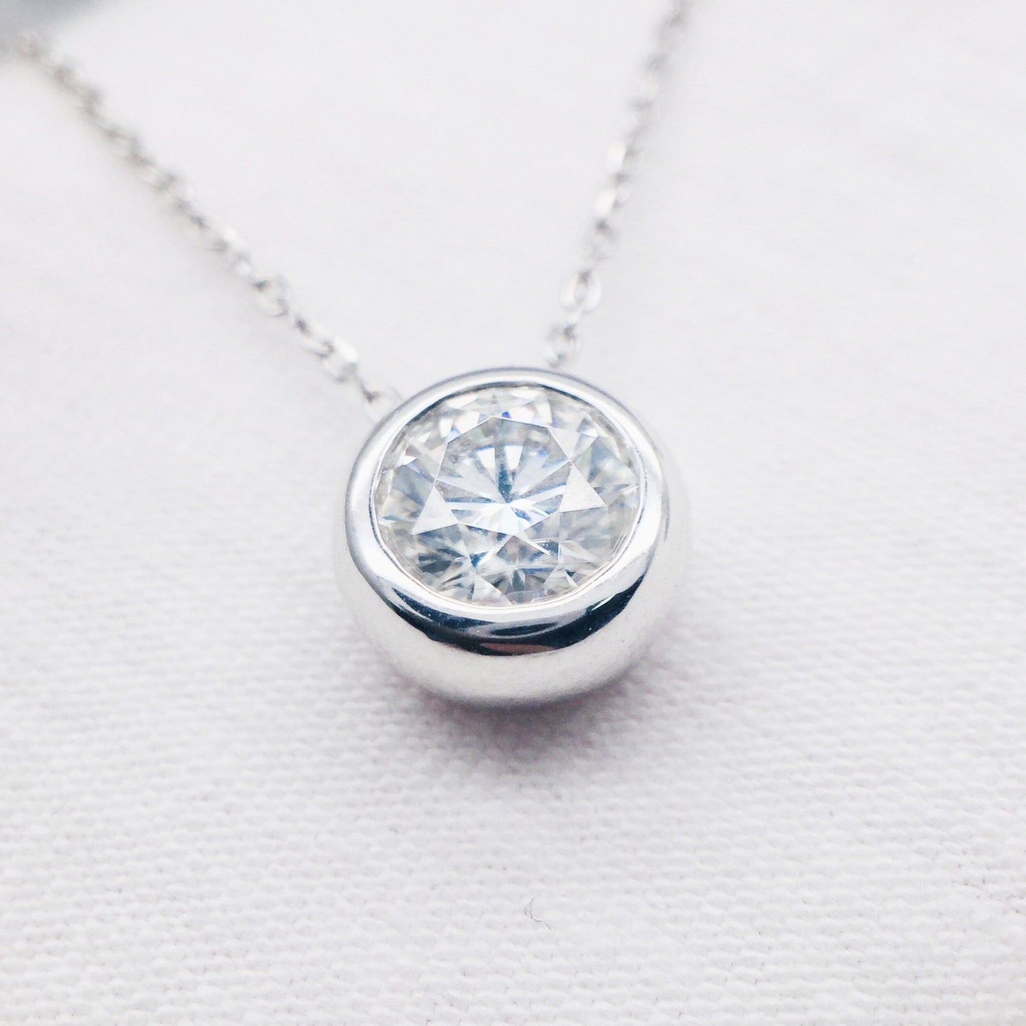 3.0 CT Round Bezel Moissanite Necklace