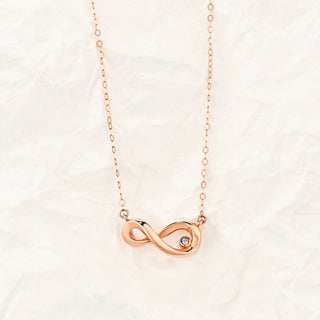 0.10 CT Round Infinity Moissanite Necklace 3