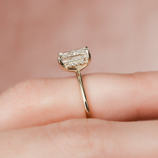2.0 CT Radiant Cut Hidden Halo Moissanite Engagement Ring 4