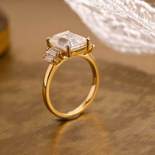 2 CT Round Three Stones Lab Grown Diamond Engagement Ring