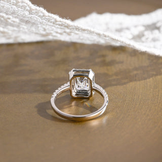 2 CT Round Three Stones Lab Grown Diamond Engagement Ring
