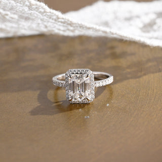 2 CT Round Three Stones Lab Grown Diamond Engagement Ring