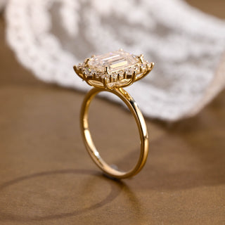 2 CT Round Three Stones Lab Grown Diamond Engagement Ring