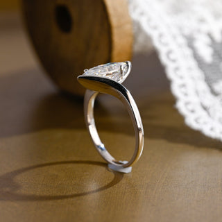 2 CT Round Three Stones Lab Grown Diamond Engagement Ring