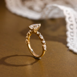 2 CT Round Three Stones Lab Grown Diamond Engagement Ring