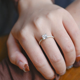 2 CT Round Three Stones Lab Grown Diamond Engagement Ring
