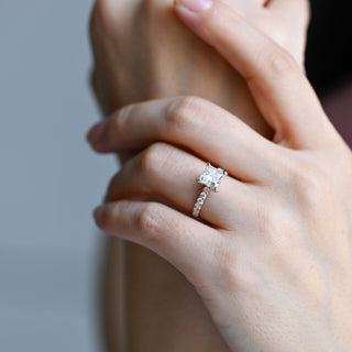 2 CT Round Three Stones Lab Grown Diamond Engagement Ring