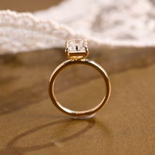 2 CT Round Three Stones Lab Grown Diamond Engagement Ring