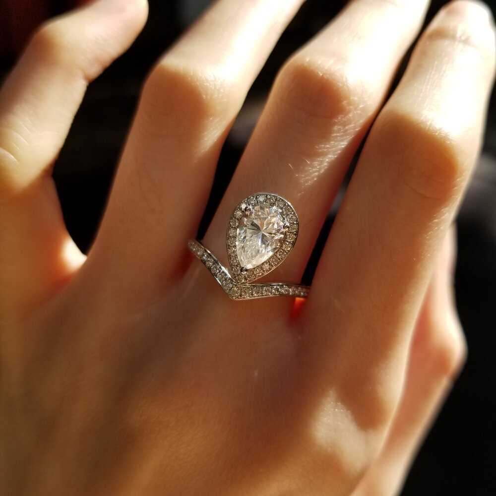 1.50 CT Pear Shaped Moissanite Halo Engagement Ring 2