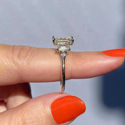 2 CT Emerald Three Stone CVD F/VS1 Diamond Engagement Ring 26