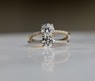 0.85 CT Round Cut Pave CVD E/VS1 Diamond Engagement Ring 11
