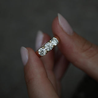 1.50 CT Round Three Stones CVD EF/VS Diamond Wedding Band 5