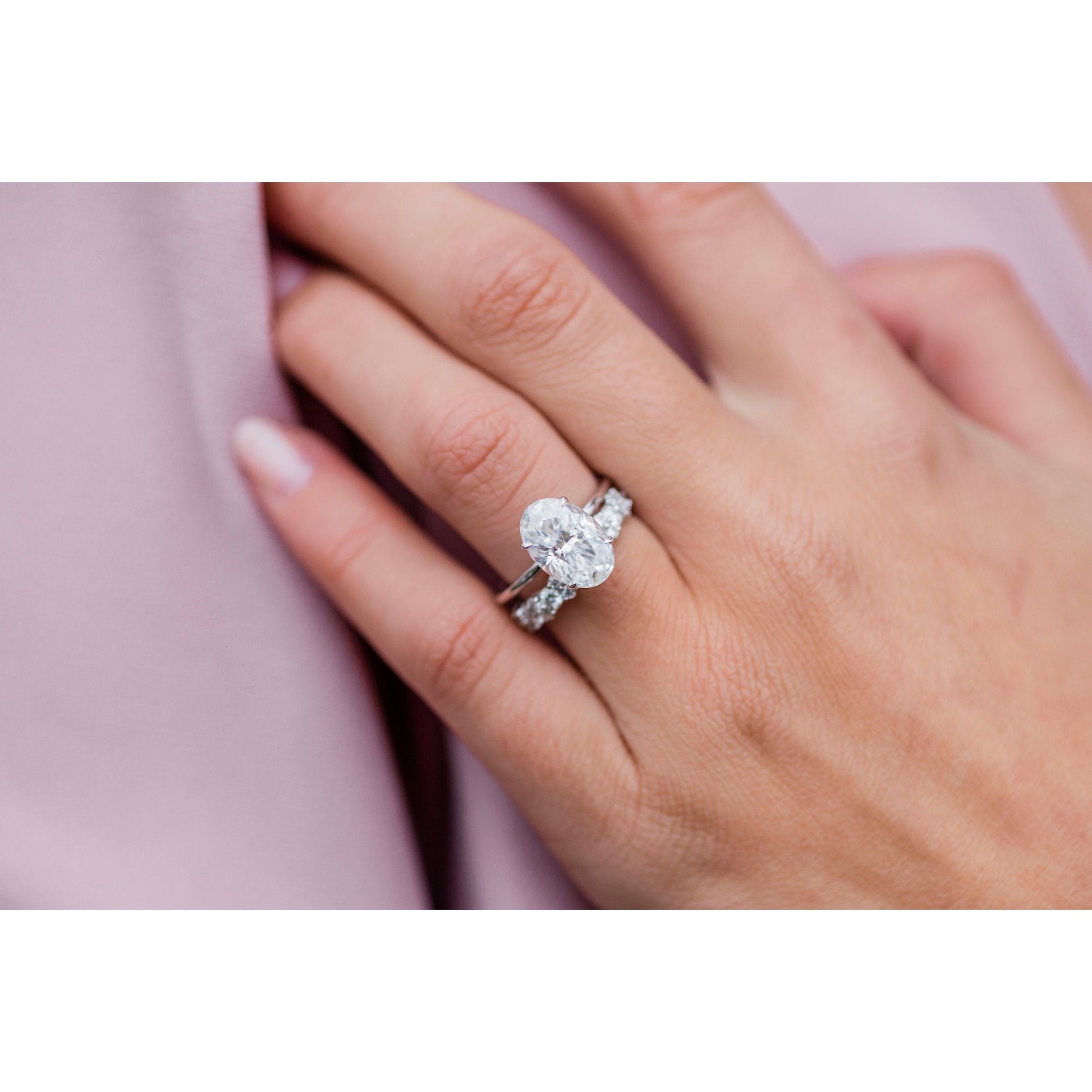 4.0 CT Oval Solitaire Moissanite Engagement Ring 6