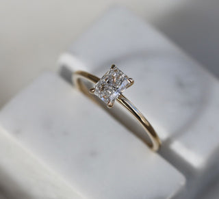 0.71 CT Radiant Solitaire CVD E/VS1 Diamond Engagement Ring 3