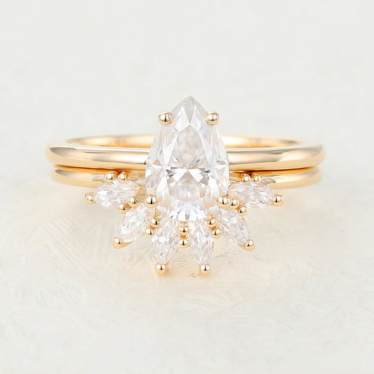 1.50 CT Pear Moissanite Solitaire Bridal Ring Set 1