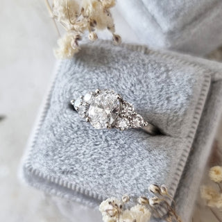 1.0 CT Round Cluster CVD F/VS1 Diamond Engagement Ring 3