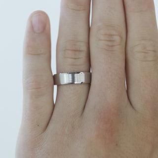 Satin-Finish Regular Yellow Gold Men's Band 10