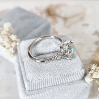 2.08 CT Cushion Cluster CVD H/VVS2 Diamond Engagement Ring 4